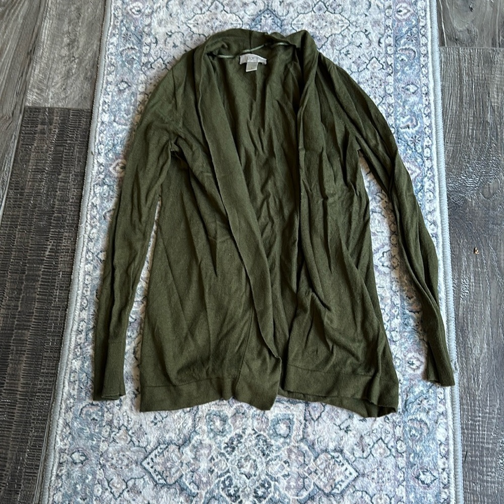 Loft green open sweater (small)